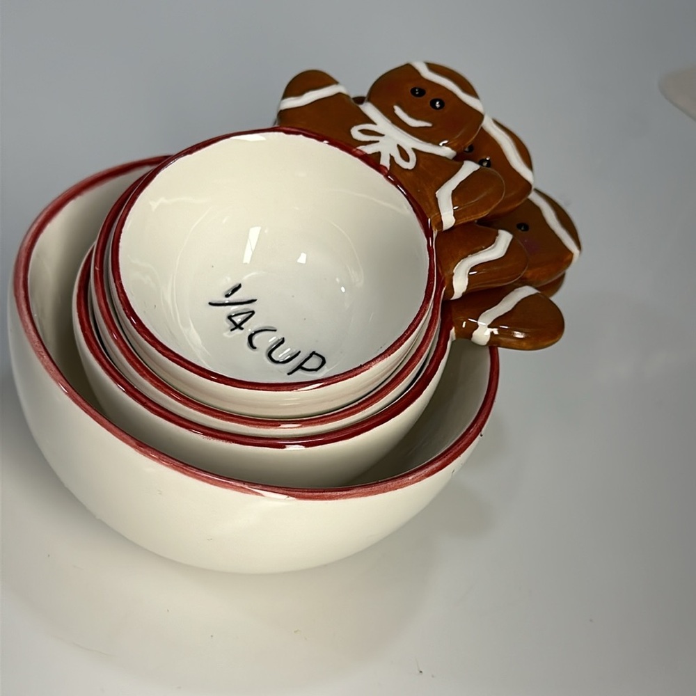 Gingerbread Ceramic Measuring Cup Set - Picture 3 of 3